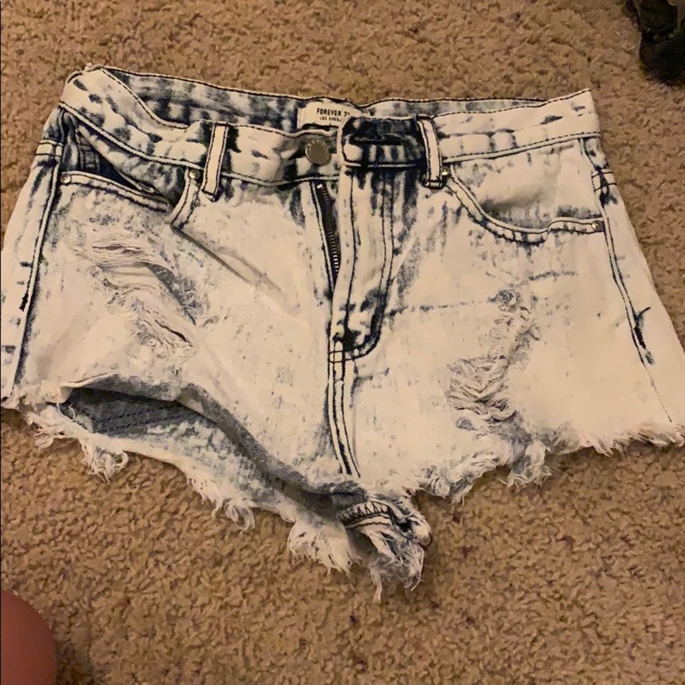 Forever 21 washed jeans size 26